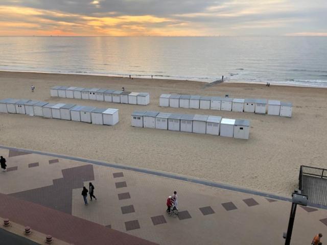 Appartementen Op De Zeedijk In Knokke Op De 3E En 4E Verdieping Van Logie Marie ภายนอก รูปภาพ